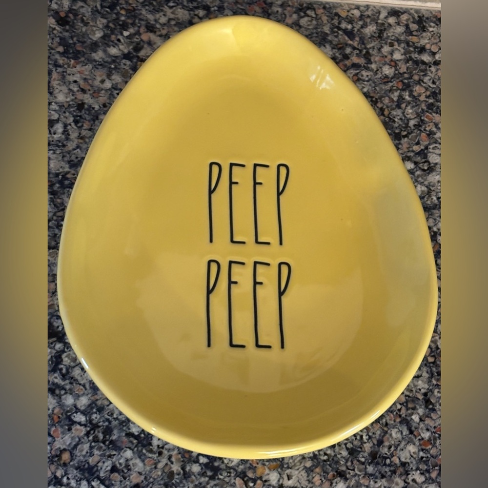 🆕 Rae Dunn Yellow PEEP PEEP Decorative Plate